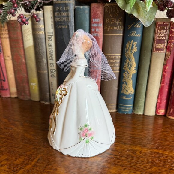 Vintage Josef Originals Applause Bride with Veil Figurine, #38660, 6.75” Tall - Picture 8 of 14